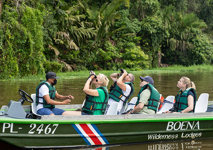 Tortuga Lodge Experiences